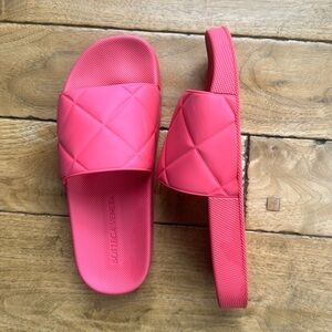 Bottega Veneta Hot Pink Rubber Slides